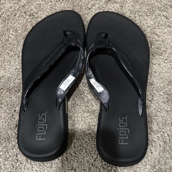 Flojos Classic Black Sandals - Picture 4 of 4